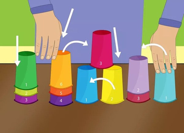Học phép toán đếm thú vị với những chiếc cốc nhựa