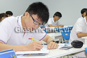 gia-su-lop-muoi-hai-tai-ha-noi